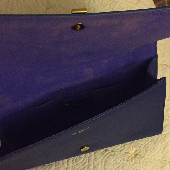 SAINT LAURENT CLUTCH - Picture 5 of 5